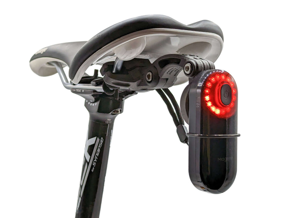 Saddle mounted rear online light