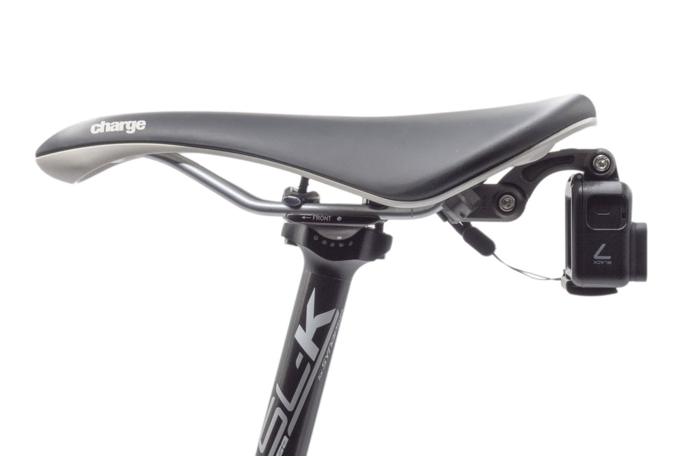 
                  
                    Anatra™ Universal Saddle Mount Base
                  
                
